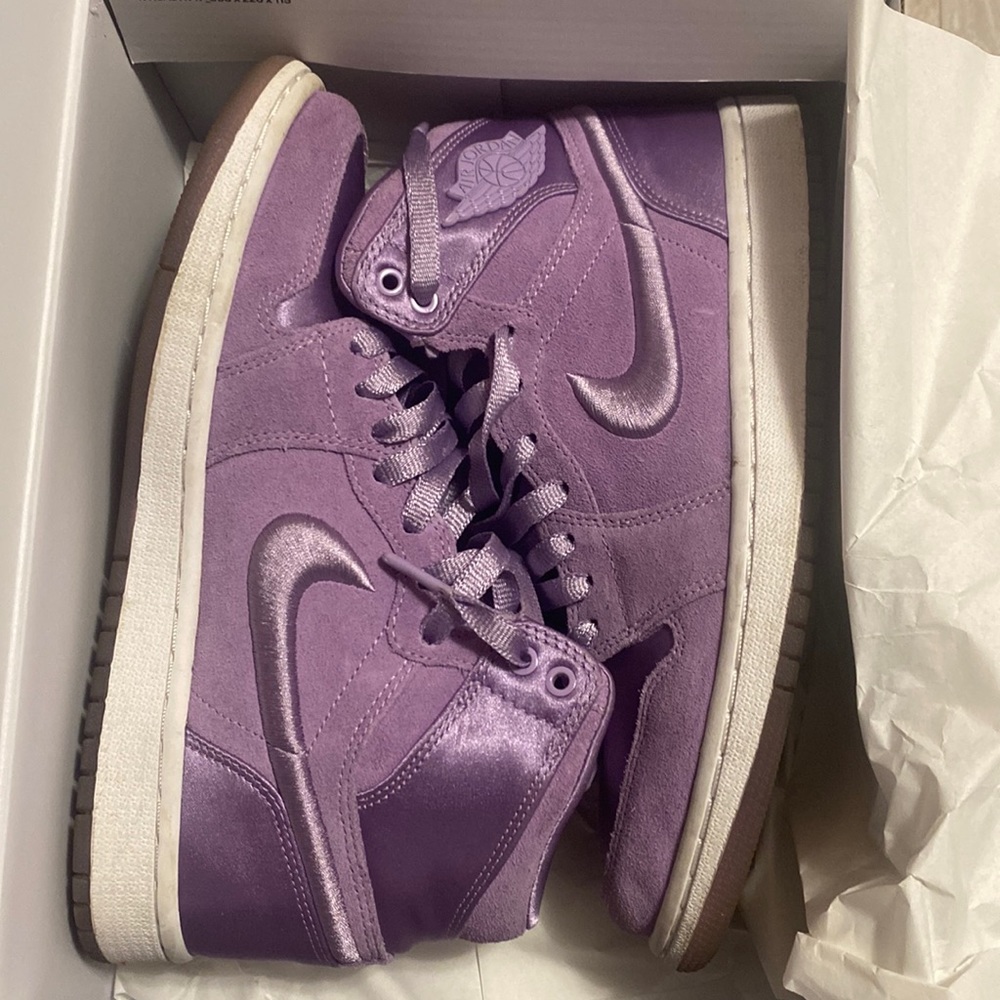 Women’s air jordan 1 retro high soh